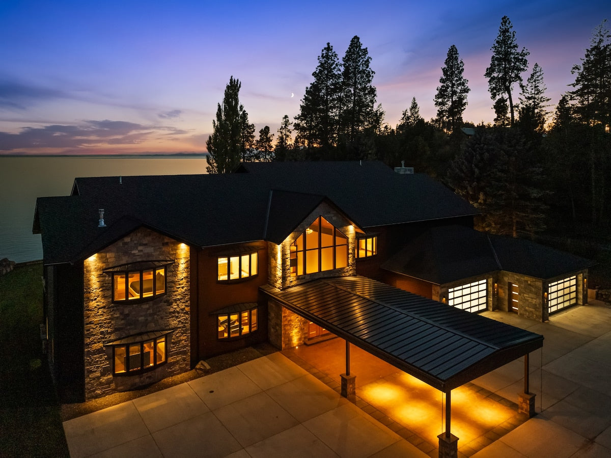 Flathead Lake Luxe Waterfront Private Cove Hottub